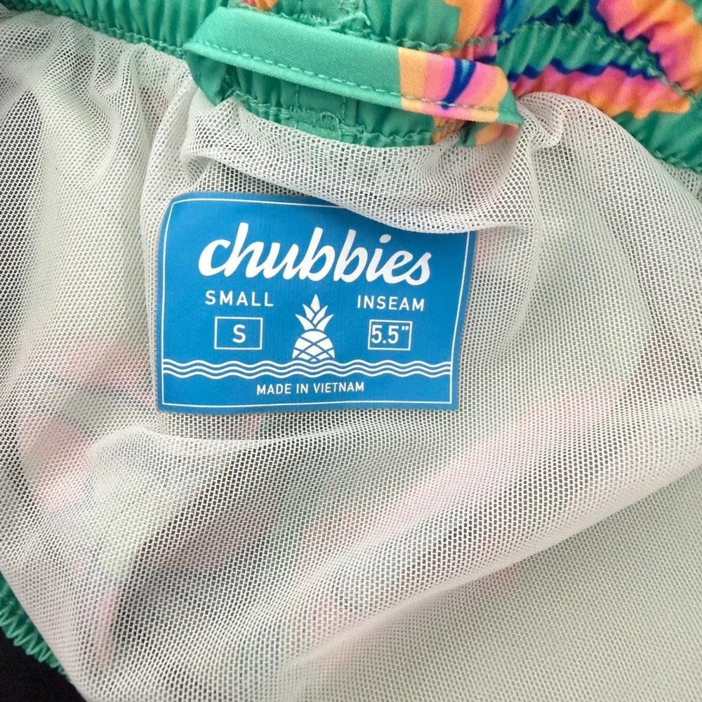 Chubbies Swim Trunks Mens Small Teal Neon Shark Print 5.5 Inseam Board Shorts